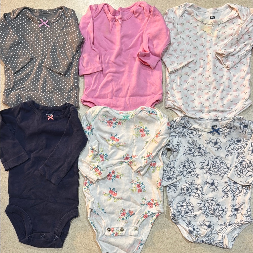 Set of 10 Long Sleeve Baby Bodysuits in Various Colors
